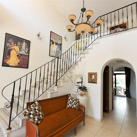 Vila Jasmin Mansion Larnaca