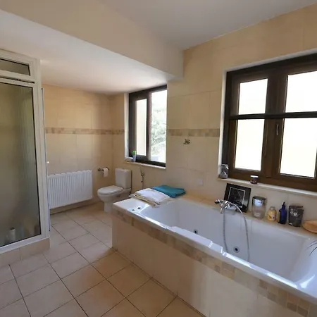 Jasmin Mansion Villa Larnaca