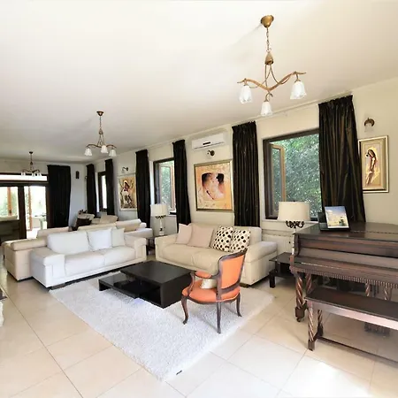 Jasmin Mansion *